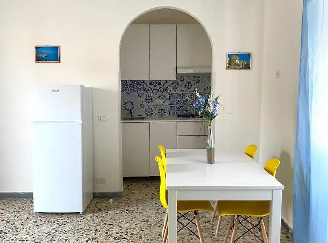 Puntamare Apartment *